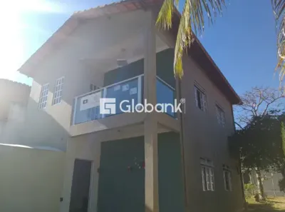 Casa com 5 Quartos à venda, 160m² no Vila Regina, Montes Claros