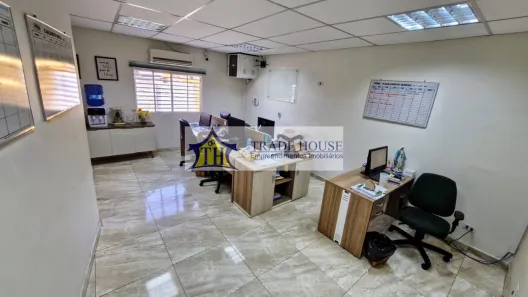Prédio Comercial à venda, 369m² no Vila Conde do Pinhal, São Paulo