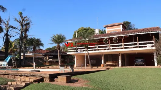 Fazenda/Sítio com 3 Quartos à venda, 414m² no Vale das Laranjeiras, Indaiatuba