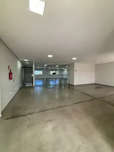 para alugar, 200m² no Conjunto Cafezal 1, Londrina