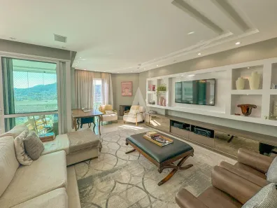 Apartamento com 3 Quartos à venda, 231m² no Anita Garibaldi, Joinville