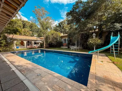 Casa com 5 Quartos à venda, 800m² no Granja Viana, Cotia