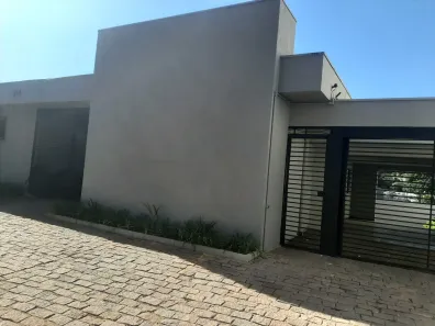 Imóvel Comercial com 10 Quartos para alugar, 650m² no Cambuí, Campinas