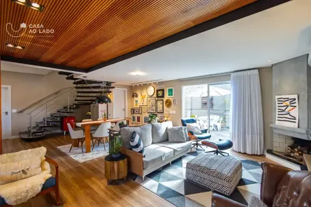 Casa de Condomínio com 4 Quartos para alugar, 263m² no Butiatuvinha, Curitiba