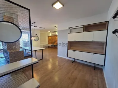 Apartamento com 2 Quartos para alugar, 83m² no Taquaral, Campinas