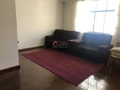 Casa com 3 Quartos à venda, 220m² no Santa Mônica, Uberlândia