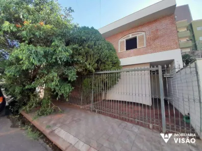 Casa com 3 Quartos à venda, 204m² no Centro, Uberaba