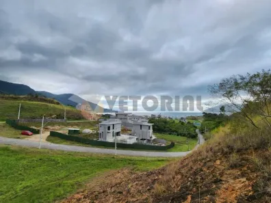 Lote/Terreno à venda, 330m² no Praia do Arrastão, São Sebastião