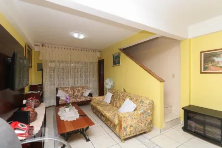 Casa com 5 Quartos à venda, 200m² no Santo Antônio, Osasco