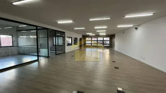 Prédio Comercial para alugar, 750m² no Vila Guarani (Z Sul), São Paulo