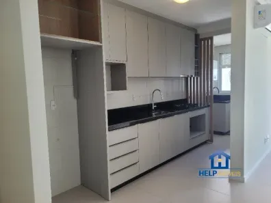 Apartamento com 2 Quartos para alugar, 90m² no Campinas, São José