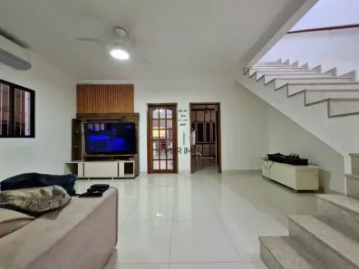 Sobrado com 4 Quartos à venda, 280m² no Jardim Santa Maria, Guarujá