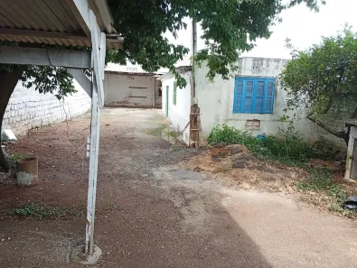 Lote/Terreno à venda, 300m² no Jardim Carvalho, Porto Alegre
