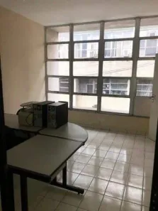 Sala Comercial à venda, 150m² no Centro, Santos