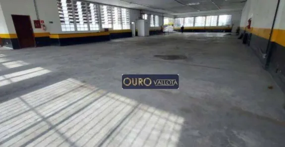Galpão/Depósito/Armazém à venda, 1714m² no Santa Efigênia, São Paulo