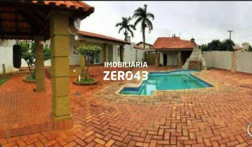 Casa com 3 Quartos à venda, 314m² no Champagnat, Londrina