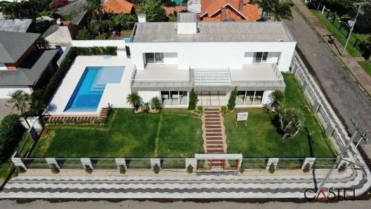 Sobrado com 4 Quartos à venda, 485m² no , Xangri-Lá