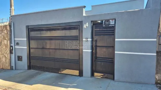 Casa com 2 Quartos à venda, 137m² no Jardim Santa Júlia II, Araraquara