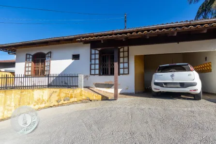 Casa com 3 Quartos à venda, 140m² no Itoupava Central, Blumenau