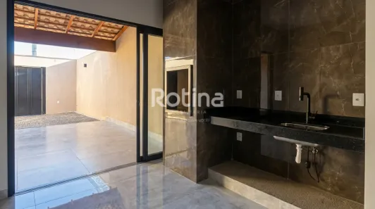 Casa com 3 Quartos à venda, 120m² no Jardim Ipanema, Uberlândia