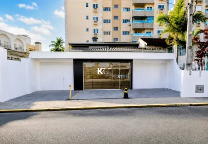 Casa com 4 Quartos à venda, 220m² no Abraão, Florianópolis