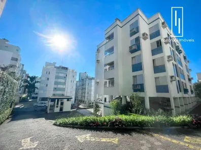 Apartamento com 2 Quartos à venda, 70m² no Carvoeira, Florianópolis