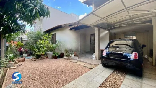 Casa com 2 Quartos à venda, 169m² no Estância Velha, Canoas