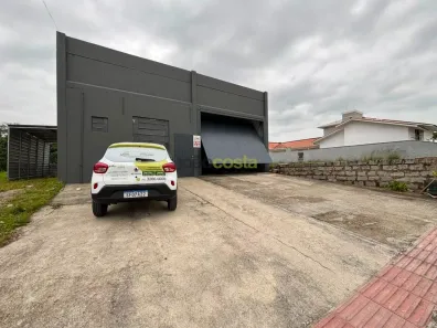 Galpão/Depósito/Armazém para alugar, 221m² no Vila Becker, Santo Amaro da Imperatriz