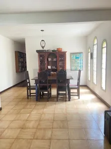 Casa com 5 Quartos à venda, 10m² no Piratininga, Niterói