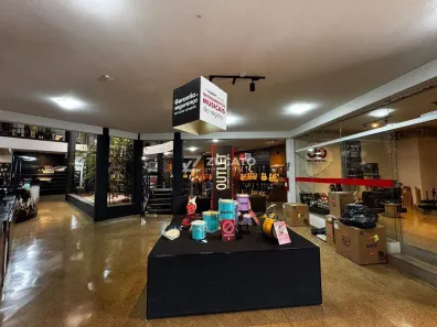 para alugar, 921m² no São Benedito, Uberaba