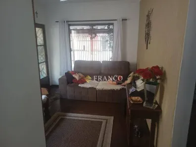 Casa com 3 Quartos à venda, 212m² no Jardim Gurilândia, Taubaté
