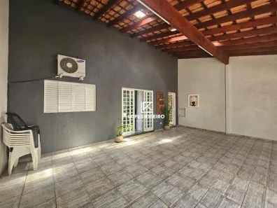 Casa com 3 Quartos à venda, 160m² no Jardim Santa Rita de Cássia, Santa Bárbara D'Oeste