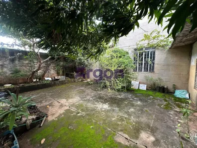 Casa com 3 Quartos à venda, 618m² no Santa Genoveva, Goiânia
