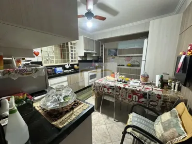 Casa com 2 Quartos à venda, 79m² no Jardim São Tomás, Londrina