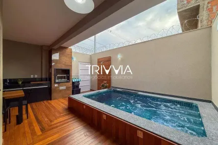 Casa com 3 Quartos à venda, 137m² no Alto Umuarama, Uberlândia