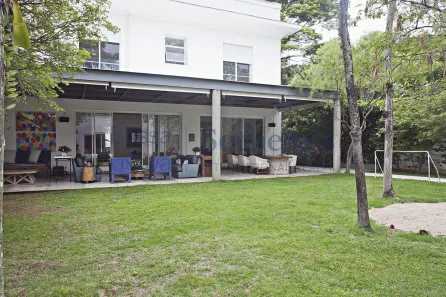 Casa com 6 Quartos à venda, 700m² no Jardim América, São Paulo