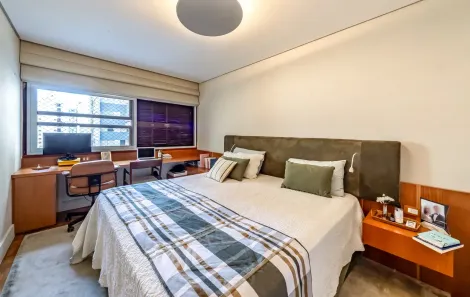 Apartamento com 2 Quartos à venda, 189m² no Cerqueira César, São Paulo