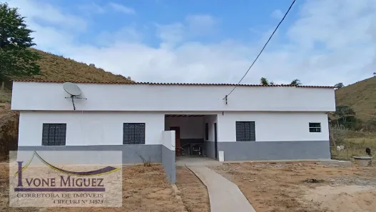 Casa com 2 Quartos para alugar, 77m² no Arcozelo, Paty do Alferes