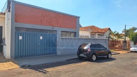 Casa com 4 Quartos à venda, 201m² no Centro, Araraquara