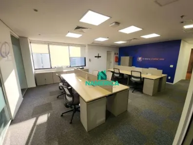 Sala Comercial para alugar, 223m² no Cidade Monções, São Paulo