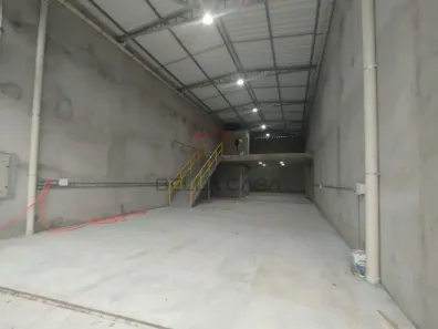 Galpão/Depósito/Armazém para alugar, 240m² no Mooca, São Paulo