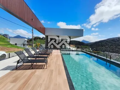 Lote/Terreno à venda, 256m² no Ermitage, Teresópolis