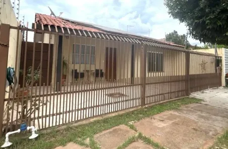 Casa de Condomínio com 3 Quartos à venda, 134m² no Distrito Industrial, Cuiabá
