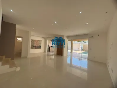 Casa com 3 Quartos à venda, 265m² no Recreio dos Bandeirantes, Rio de Janeiro