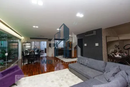 Casa com 3 Quartos para alugar, 400m² no Vila São Francisco (Zona Leste), São Paulo