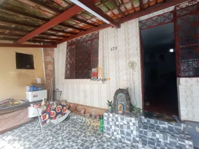 Casa com 3 Quartos à venda, 200m² no Caiçara-Adelaide, Belo Horizonte
