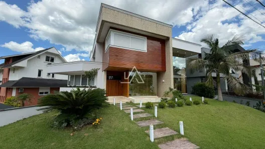 Casa com 4 Quartos à venda, 550m² no Boqueirão, Passo Fundo