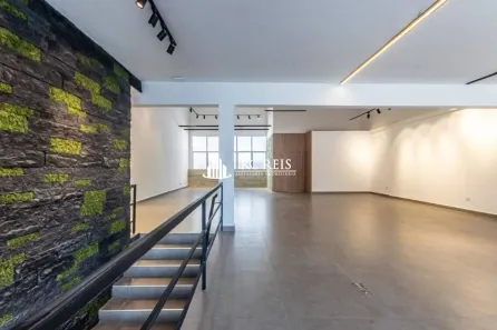 Ponto Comercial para alugar, 490m² no Alphaville Industrial, Barueri
