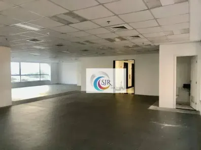 Sala Comercial para alugar, 203m² no Jardim das Acácias, São Paulo