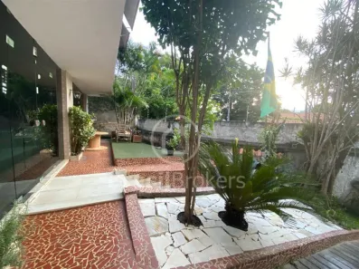 Casa com 4 Quartos à venda, 240m² no Charitas, Niterói